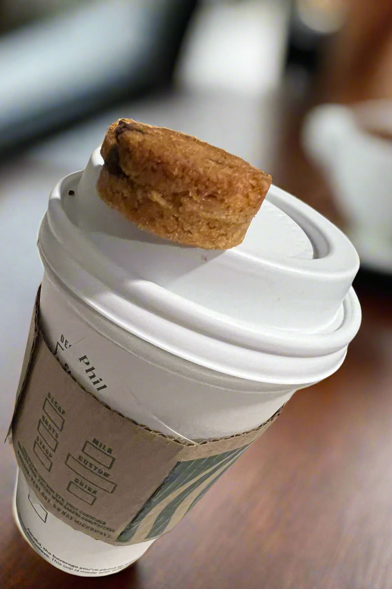 Lilypads Vegan GF Edible Coffee Topper with Banana