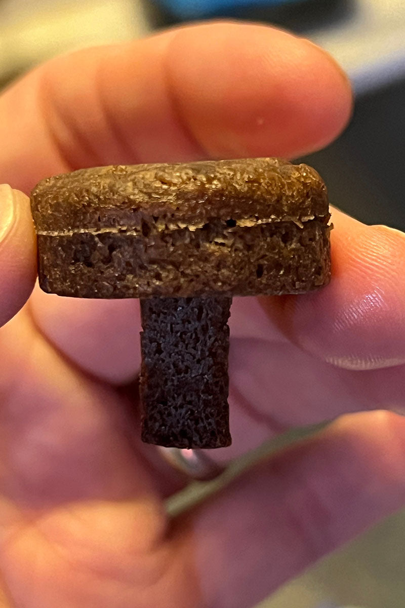 Lilypads Vegan GF Edible Coffee Topper with Banana